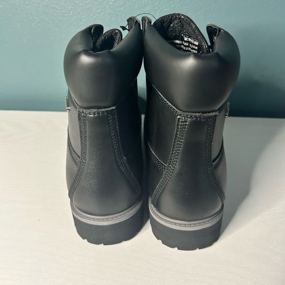 Lugz men’s boots size 9, brand new never worn. - Picture 7 of 9